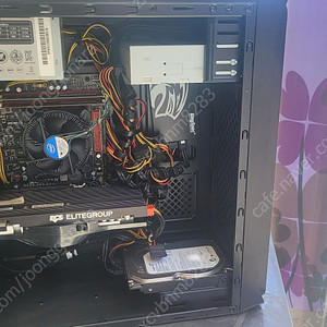 컴퓨터 본체(I5 750.SSD120.500.4기가.그래픽카드GTX250.윈도10) 9만.착불
