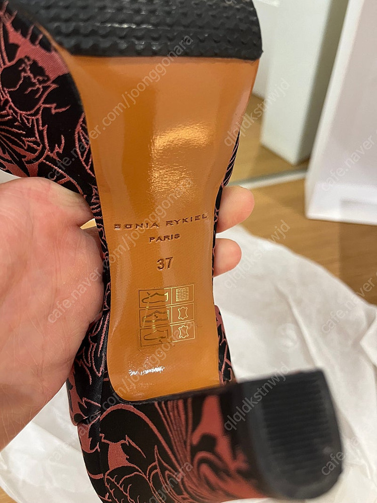 미우미우 miu miu 소니아리켈 프라다 디올 웨딩슈즈 힐 이미지