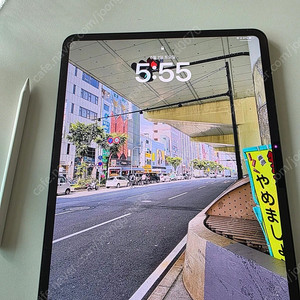 아이패드 프로13 m4 256g wifi 애케플 팝니다