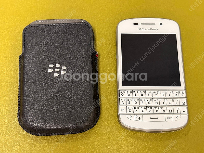 블랙베리 Q10 화이트(추가배터리 포함)--0