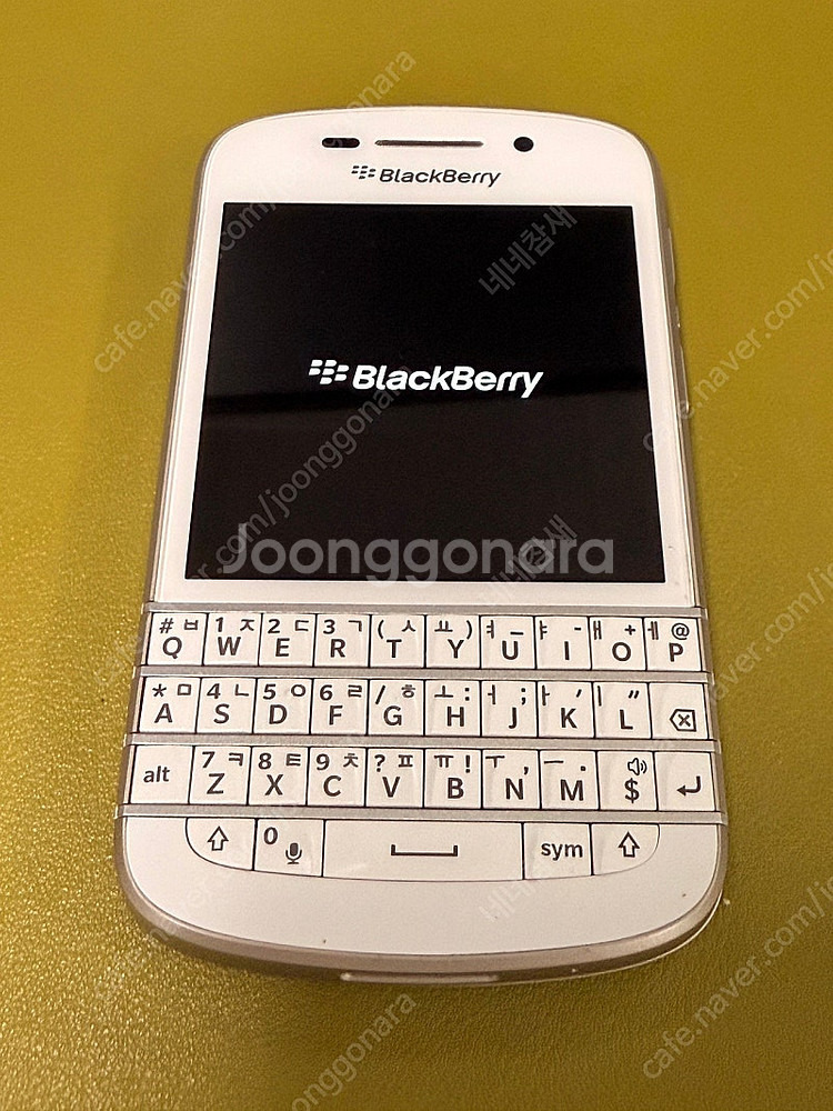 블랙베리 Q10 화이트(추가배터리 포함)--3