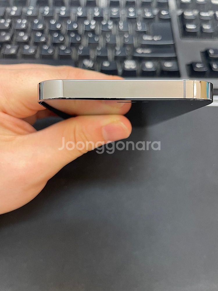 아이폰12프로 블랙 128GB 상태좋은 중고34만팝니다...--3