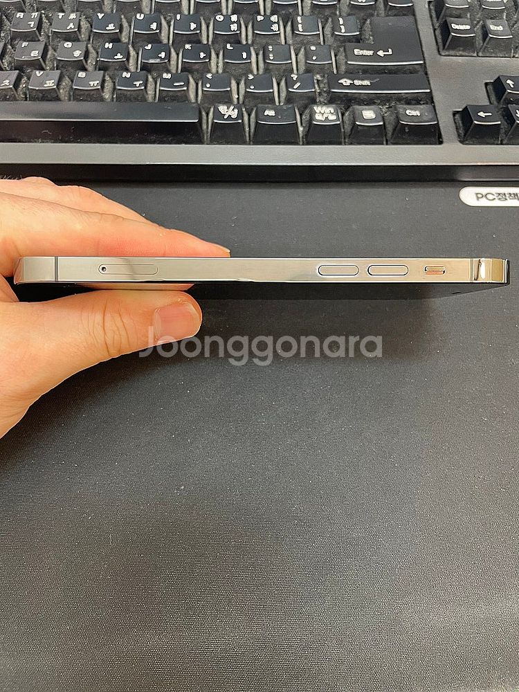 아이폰12프로 블랙 128GB 상태좋은 중고34만팝니다...--6
