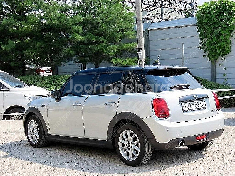 중고 미니쿠퍼 중고 가격 흰색 2021년식 46,776km 5도어 HIGH 3세대 개인사업자중고차--3