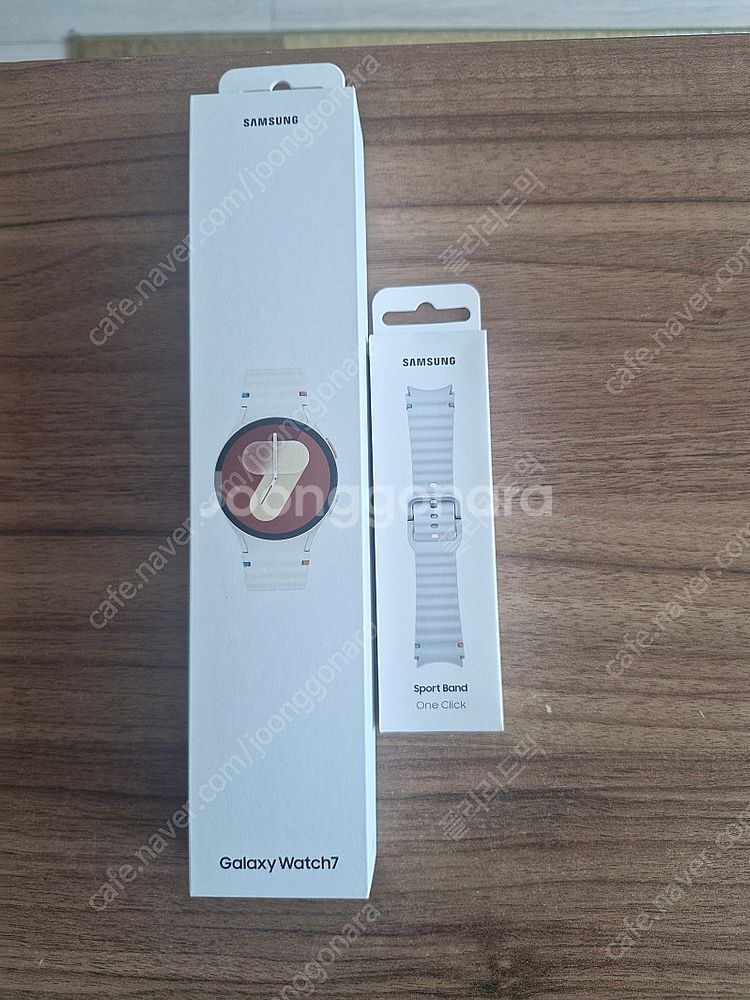 삼성전자 갤럭시 와치7 40mm 와이파이버전 크림색상--3
