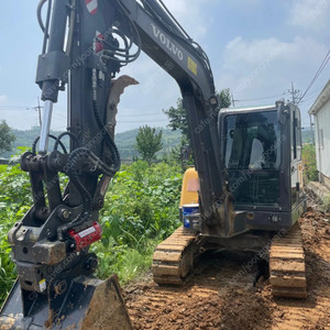 볼보굴삭기 02 공투 EW60E 2019년식 판매합니다.