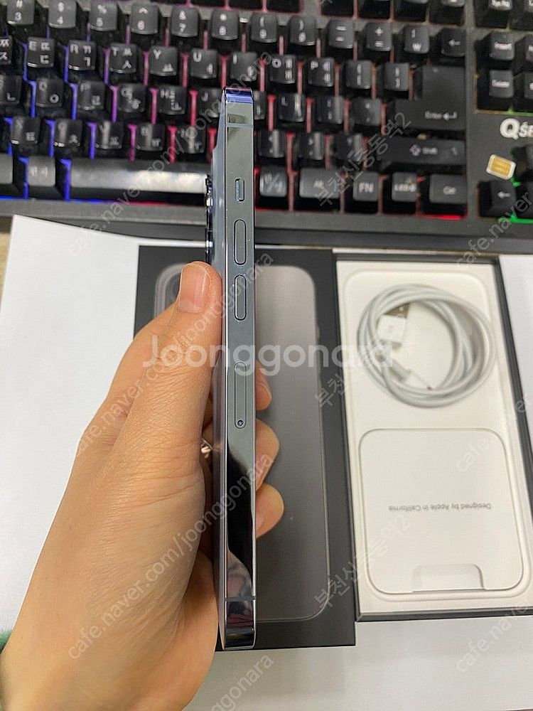199079 아이폰13프로 블루 SS급 256GB 무잔...--4