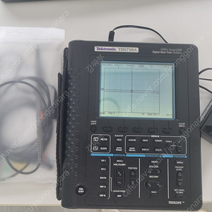 Tektronix THS710A 휴대용 오실로스코프