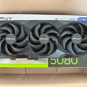 PNY 지포스 RTX 5080 Triple Fan OC 버전 팝니다.