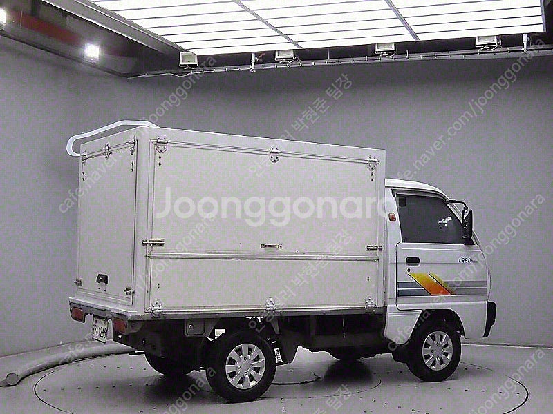내장탑차 중고 뉴라보 흰색 2019년식 40,370km...--4