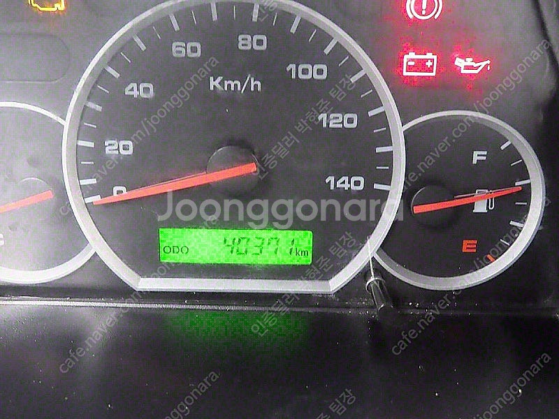 내장탑차 중고 뉴라보 흰색 2019년식 40,370km...--6