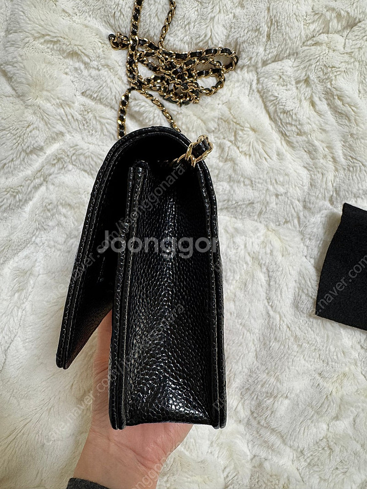 샤넬 클래식 WOC 캐비어 금장 내장칩--9