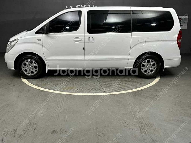 그랜드 스타렉스 5밴 중고차 스타렉스 중고 가성비차량 흰색 2015년식 54,449km 5인승 CVX 럭셔리 수원중...--5