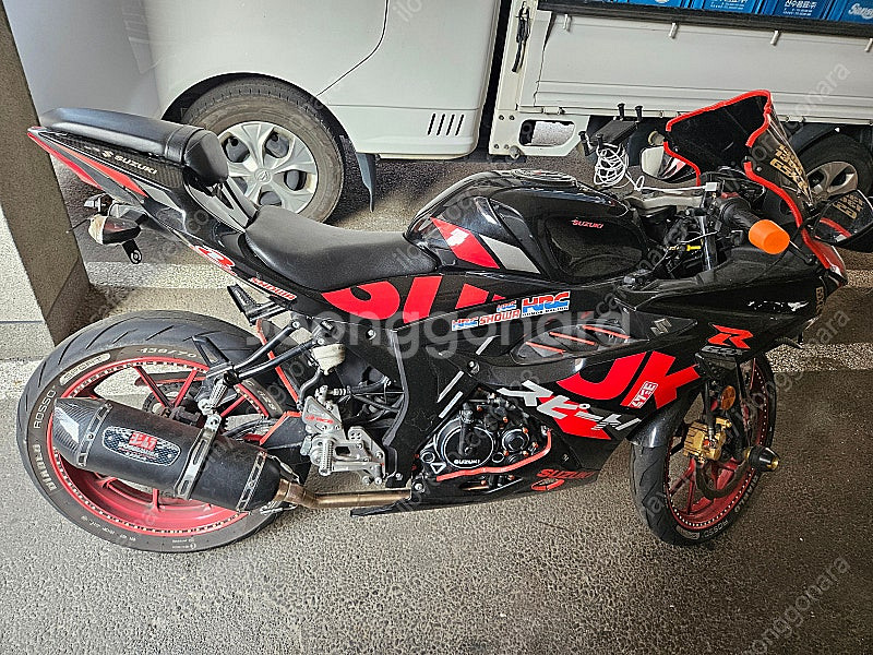 스즈키 GSX-R125 (20년식 2만KM) 판매합니다...--3