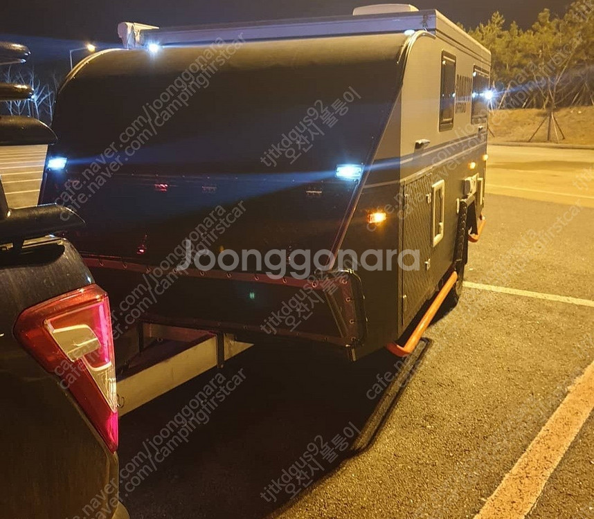 로드탑 f3s 호주식 카라반 팔아요.--1