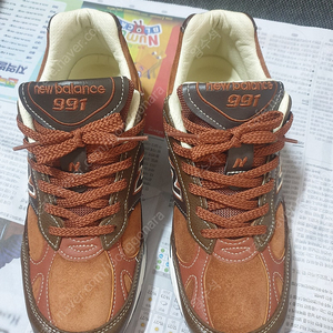 뉴발란스 991 260새제품(가격인하)