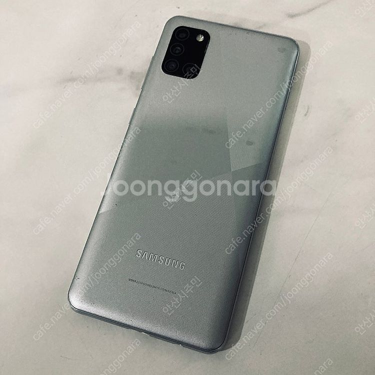 갤럭시 A31 실버 64기가 5만8천원 판매합니다!--0