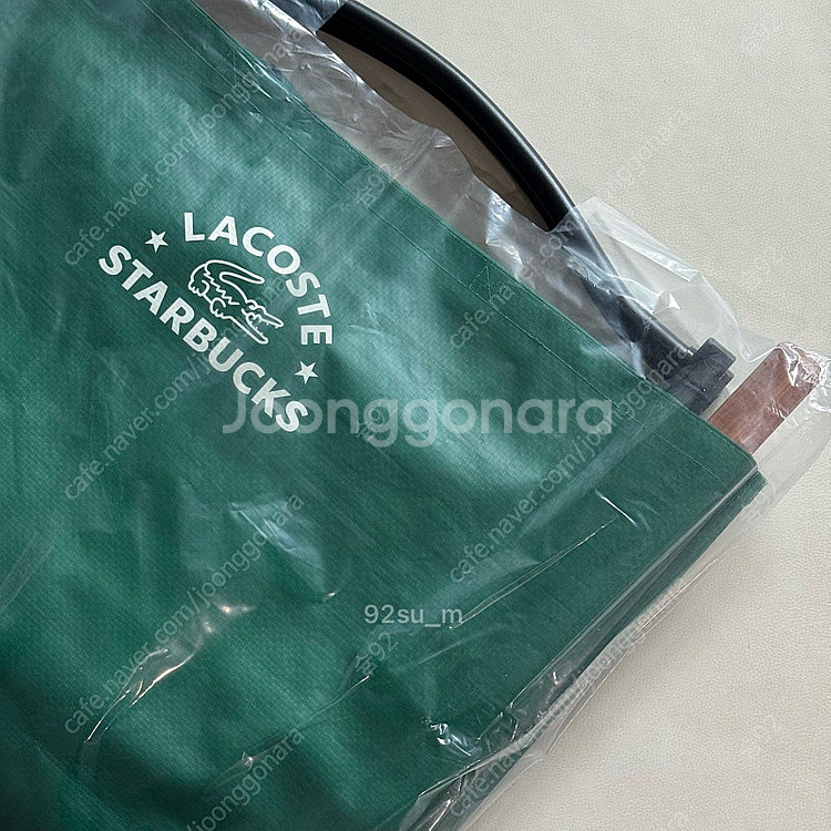 (무료배송)스타벅스 라코스테 와이드 폴딩 체어 그린--2