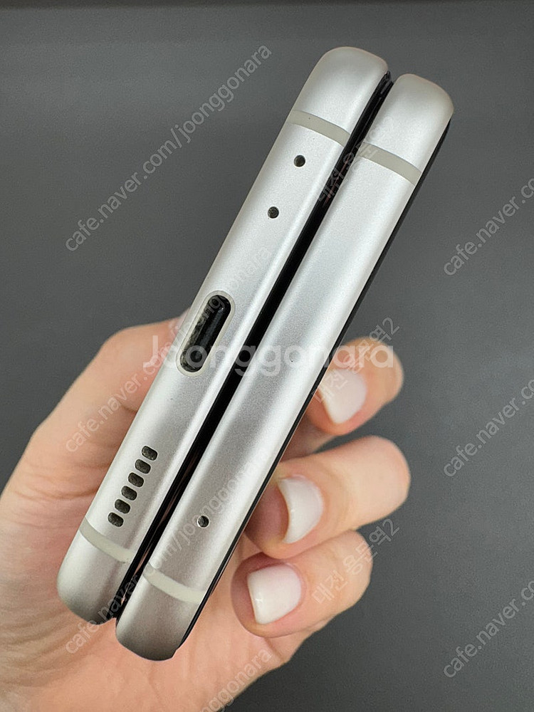 [대전중고폰] 067478 갤럭시Z플립3 크림 256G...--4