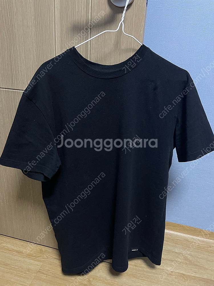 나인제트 머슬핏 xl 검정 팝니다--0