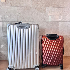 리모와 토파즈70 투미 디그리 기내용 55 알루미늄 여행용 캐리어