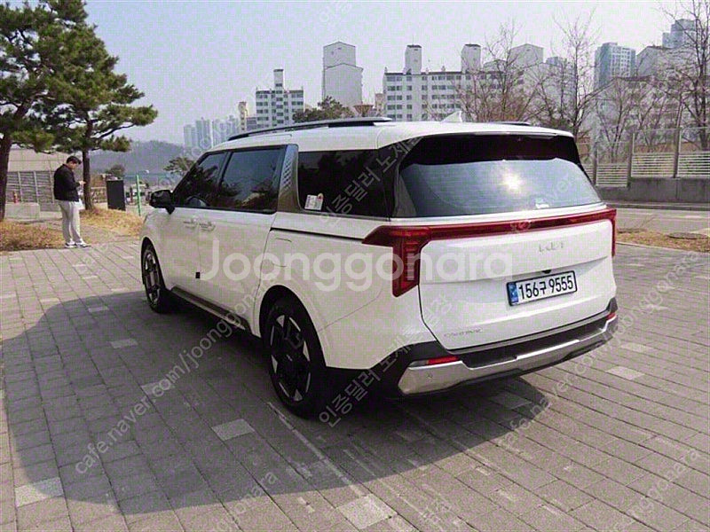 더뉴 카니발 중고 가격 중고 카니발 흰색 2025년식 ...--4