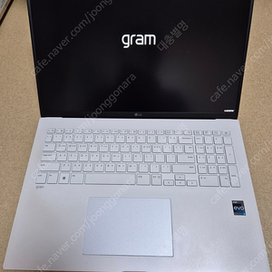 그램 17인치 12세대 i5 16gb