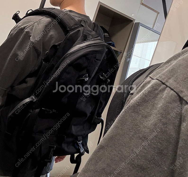 서울) 그레고리 데이앤하프 백팩 팝니다--1