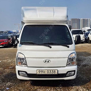 캠핑카 중고 포터2 흰색 2021년식 35,485km 기본형 중고외제차 할부가능