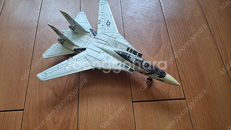 1/72 F-14 전투기 다이캐스트 판매합니다.--0