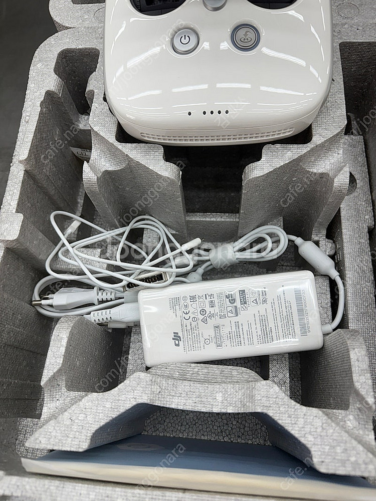 DJI 팬텀4 프로플러스V2.0 GL300K 드론 조정...--3