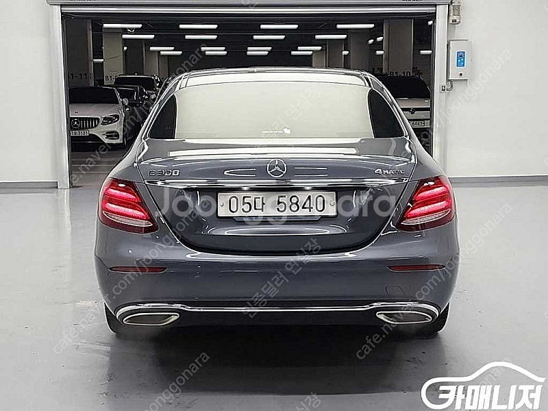 [벤츠]E-클래스 W213 E300 4MATIC 익스클...--4