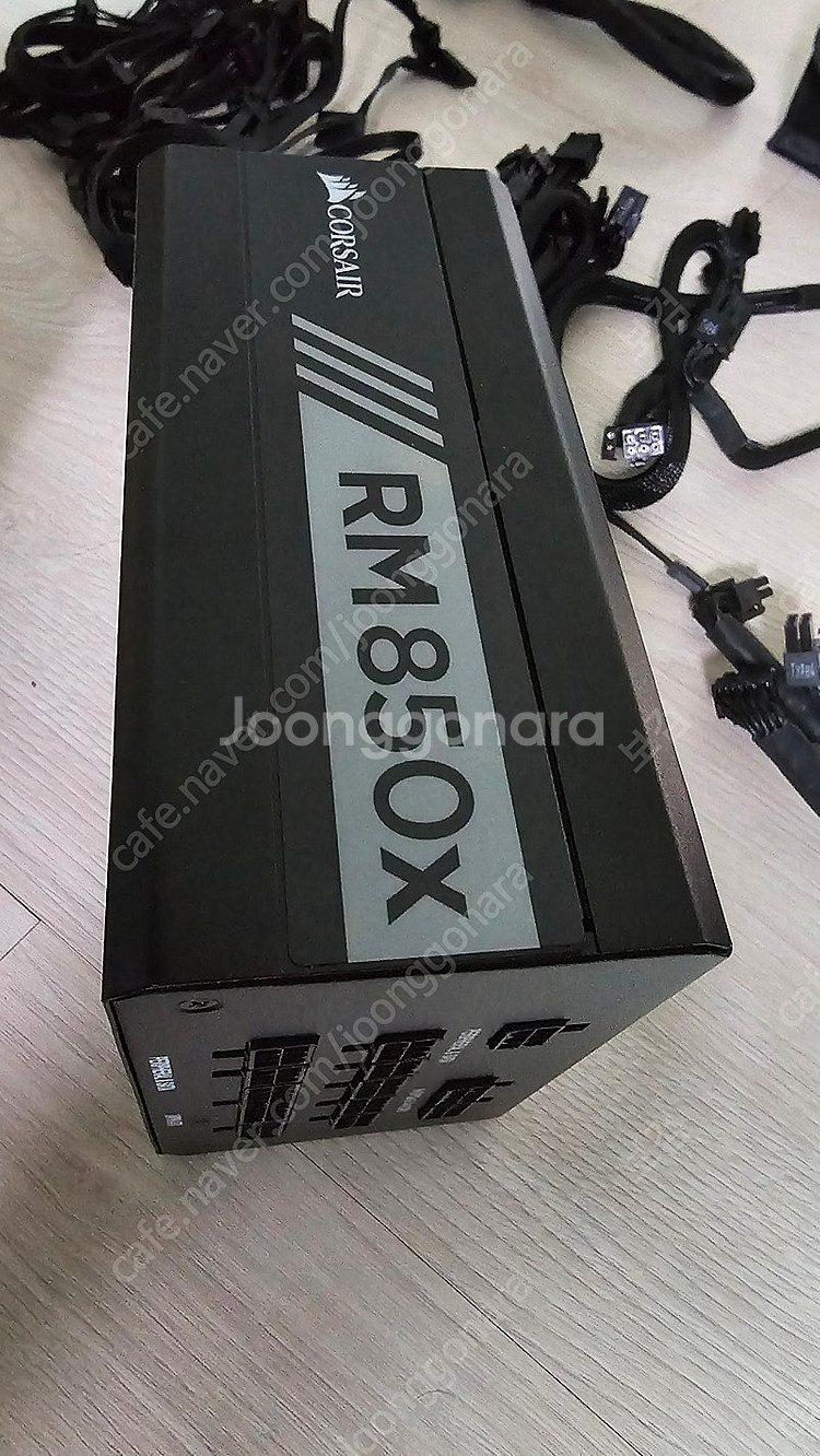 커세어 RM850X 850W 골드 풀모듈러 파워 팝니다...--0
