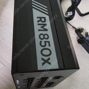 커세어 RM850X 850W 골드 풀모듈러 파워 팝니다.