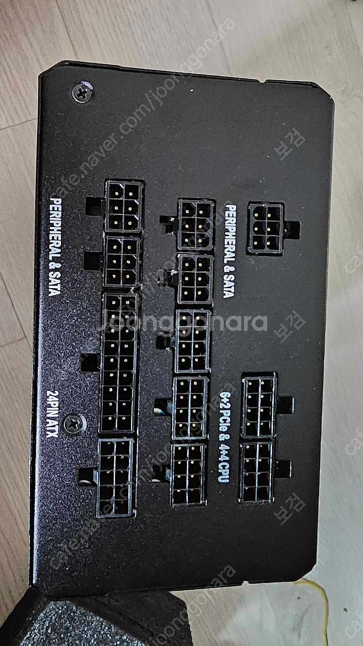 커세어 RM850X 850W 골드 풀모듈러 파워 팝니다...--1