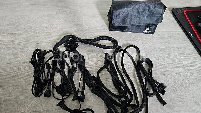 커세어 RM850X 850W 골드 풀모듈러 파워 팝니다...--5