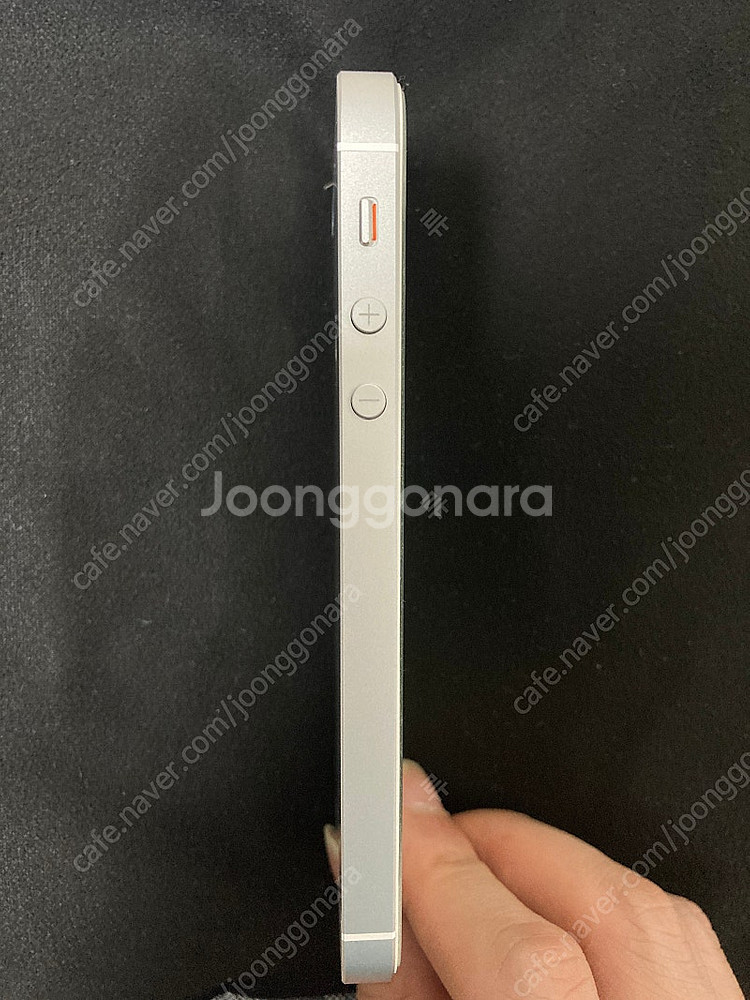 아이폰 se1 세대 실버 128gb--4