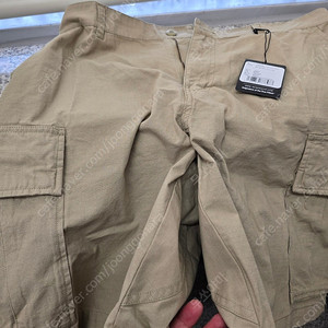 뉴에라 오리지네이터 카고 숏팬츠(XL) 팝니다