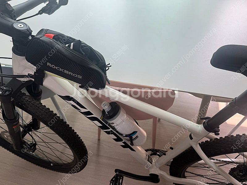 2024년식 자이언트 xtc slr1 팝니다.--4