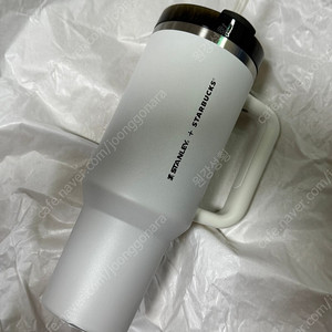 스타벅스 SS 화이트 스탠리 켄처 텀블러 1183ml