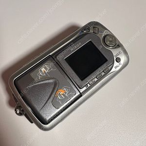 니콘 쿨픽스 3500 NIKON coolpix 3500 (셀카 가능 빈티지 카메라)