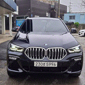 BMW X6 중고 X6 중고 검정색 2021년식 31,459km xDrive 30d M 스포츠 중고자동차할부