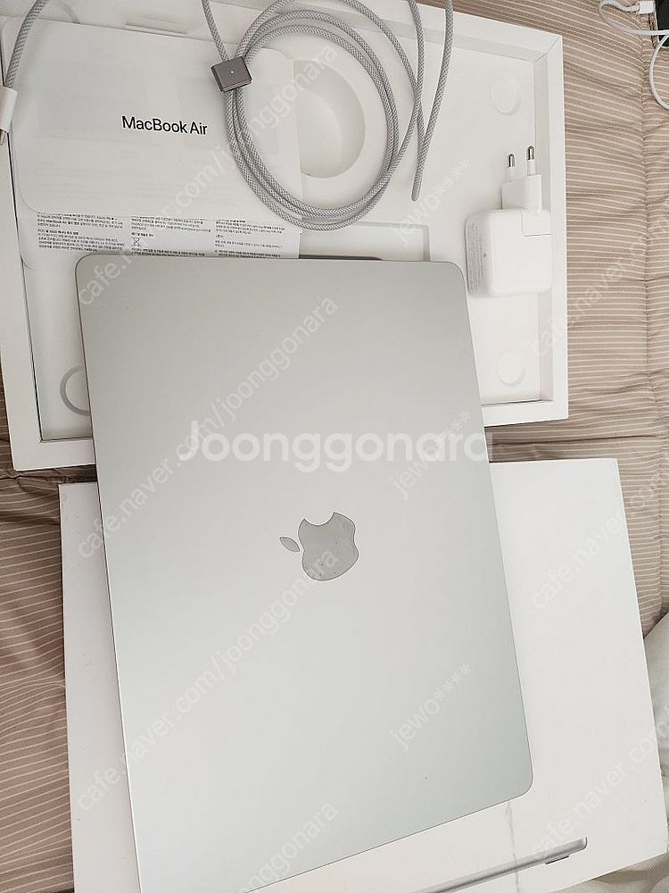 맥북 에어 m3 15인치 램24g / ssd512 고사...--0