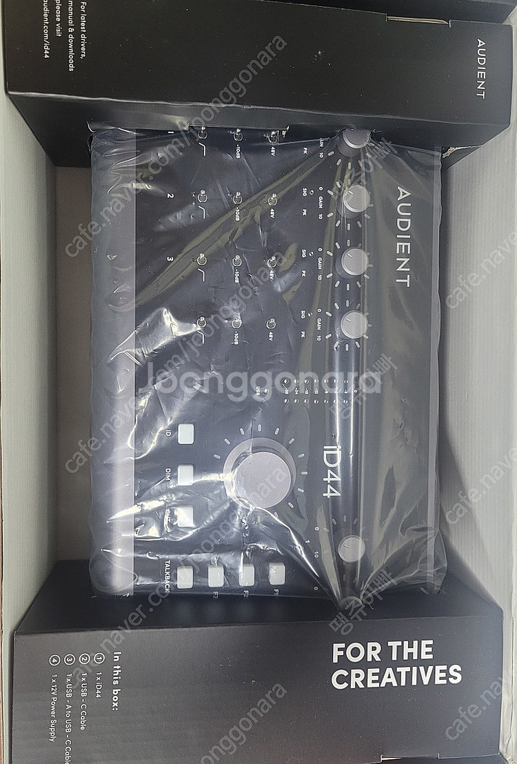 Audient iD44 MKII--0