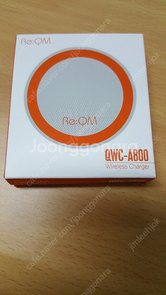 QWC-A800 리큐엠 무선 충전기 팝니다--0