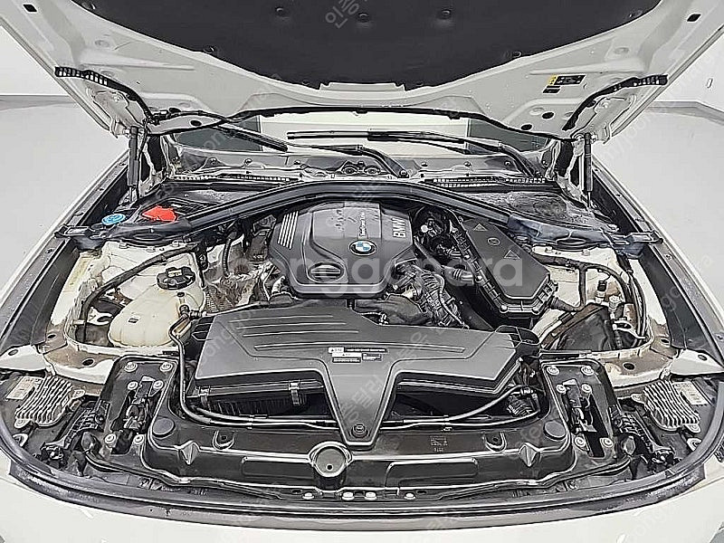 BMW 3시리즈 중고 BMW 3시리즈 중고차 할부 흰색...--5