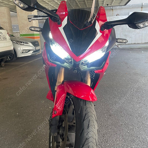 혼다CBR500R 2022년식 머플러구조변경완료 대차가능