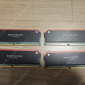 ddr4 2400 16g 4개 판매합니다.
