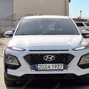 현대 코나 하이브리드 중고 소형SUV 중고 흰색 2020년식 57,972km 모던 스페셜 침수차 안심보상
