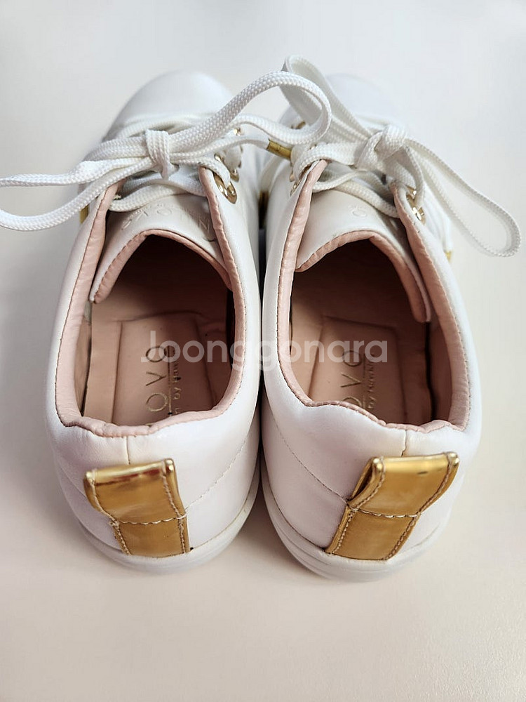 누오보 가죽 스니커즈 225 새상품 판매ㅡ--2